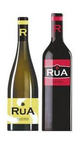 Un blanco genérico que se comercializa bajo la marca «Rua» de 2010, el vino gallego de 1,5 euros que triunfa en el mundo